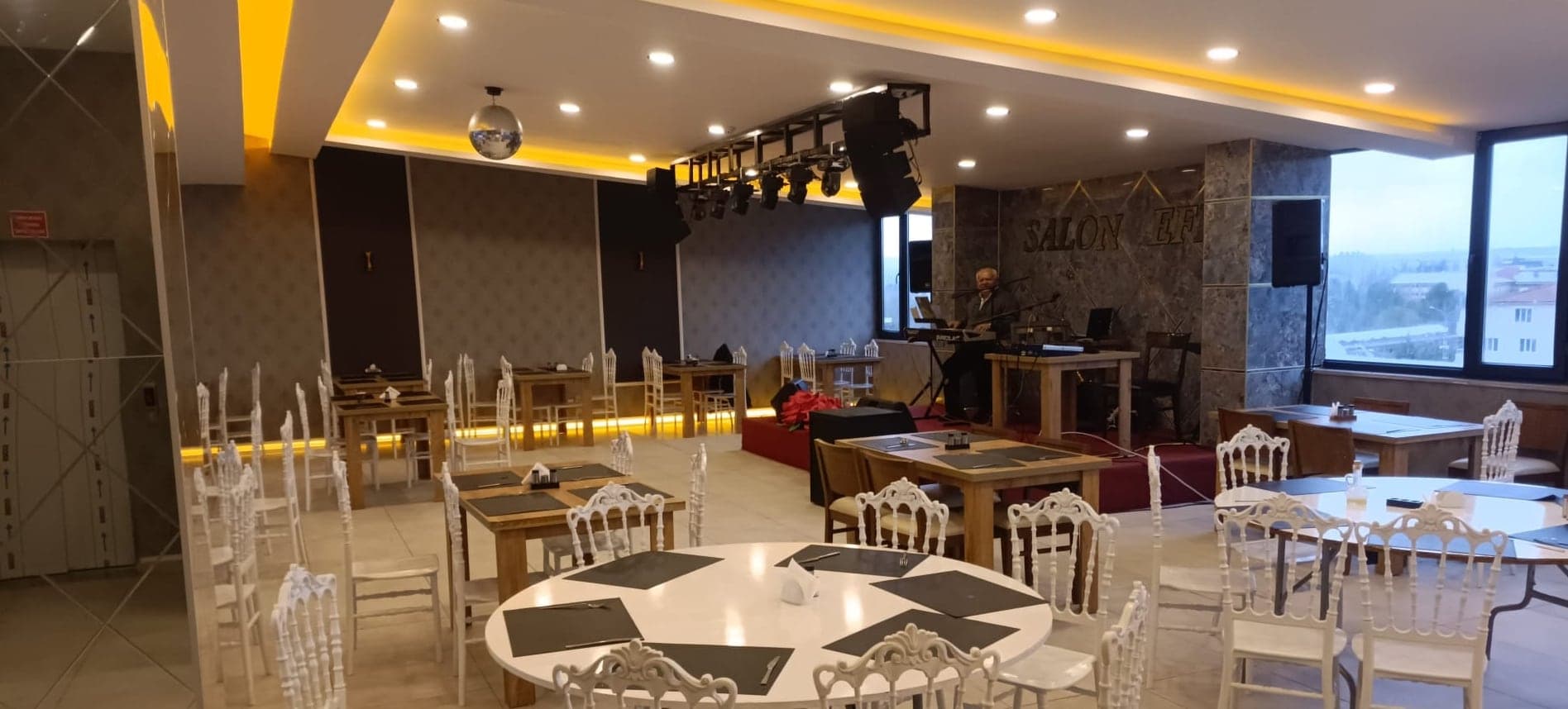 Düğün Salonu