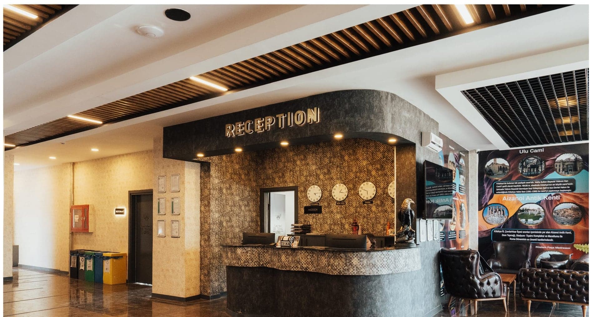 Efe Termal Otel resepsiyonu