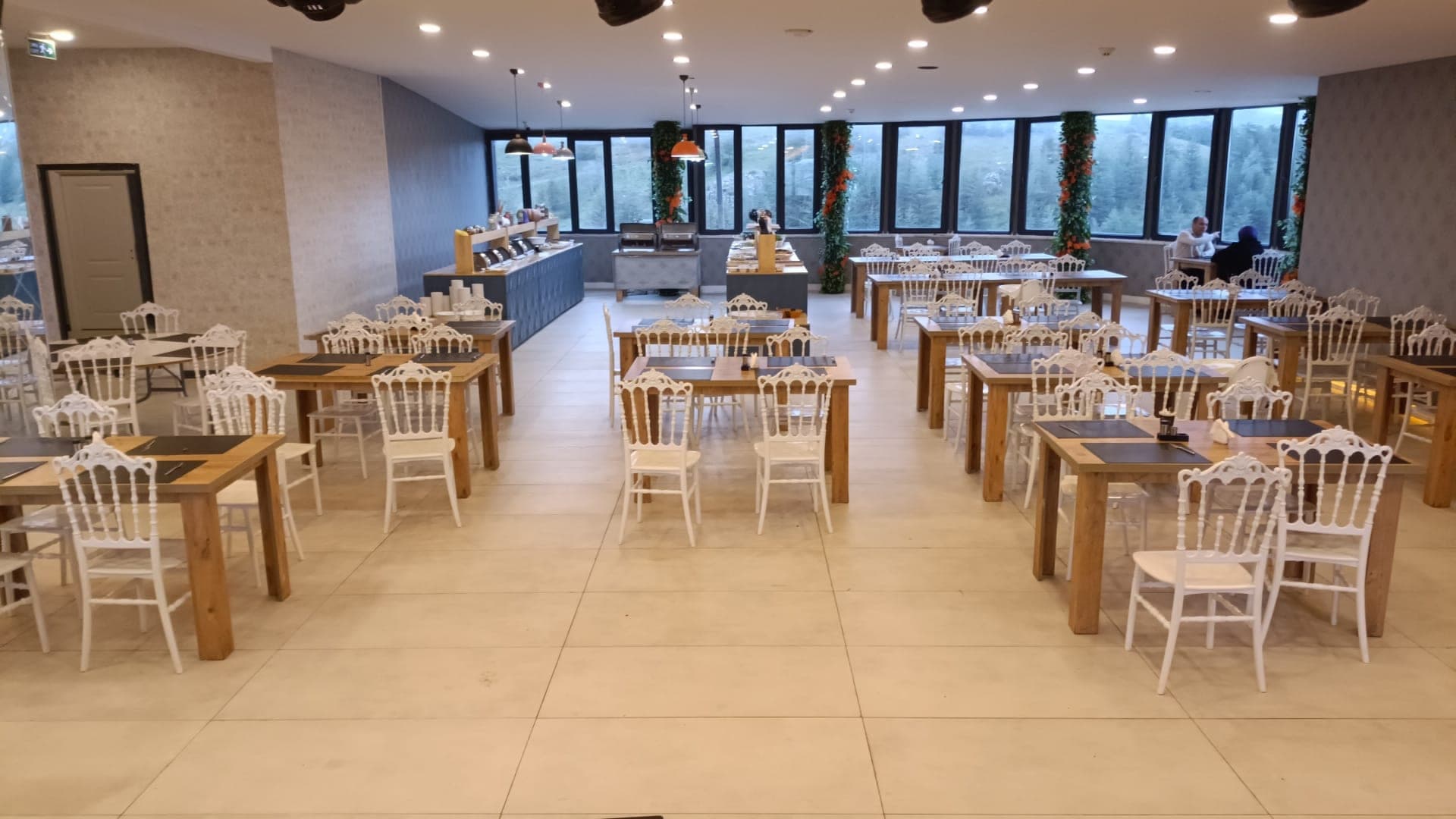 Açık Büfe — Servis Alanı